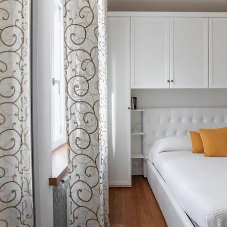Appartement Elena House White *