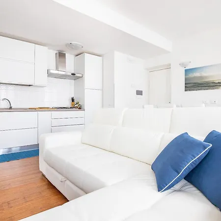 Appartement Elena House White Viareggio
