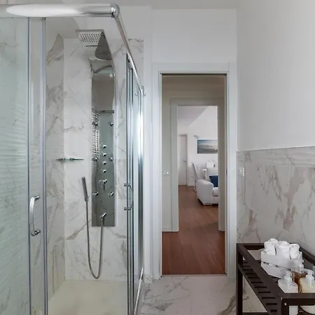 Elena House White Appartement *